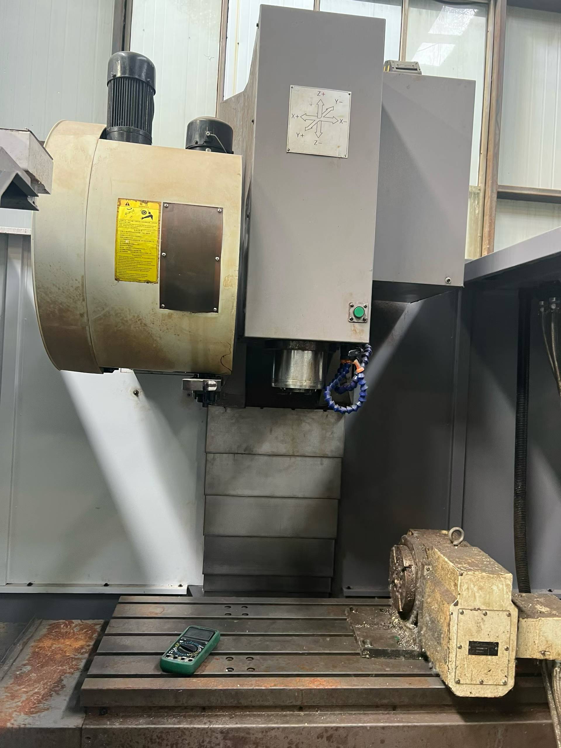 Xinnuo 1000 Vertical Machining Center with Fanuc MF Control, 2018 photo 4