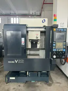 Used Makino V 22 Machining Center photo 2