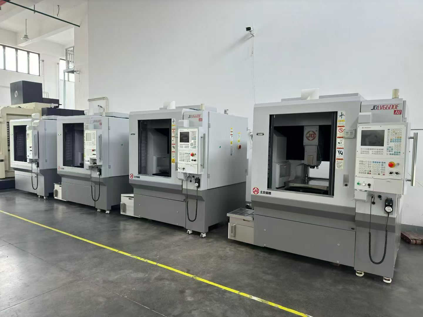Used Beijing Jingdiao JDLVG 600 E-A 8 CNC Engraving and Milling Machine photo 2