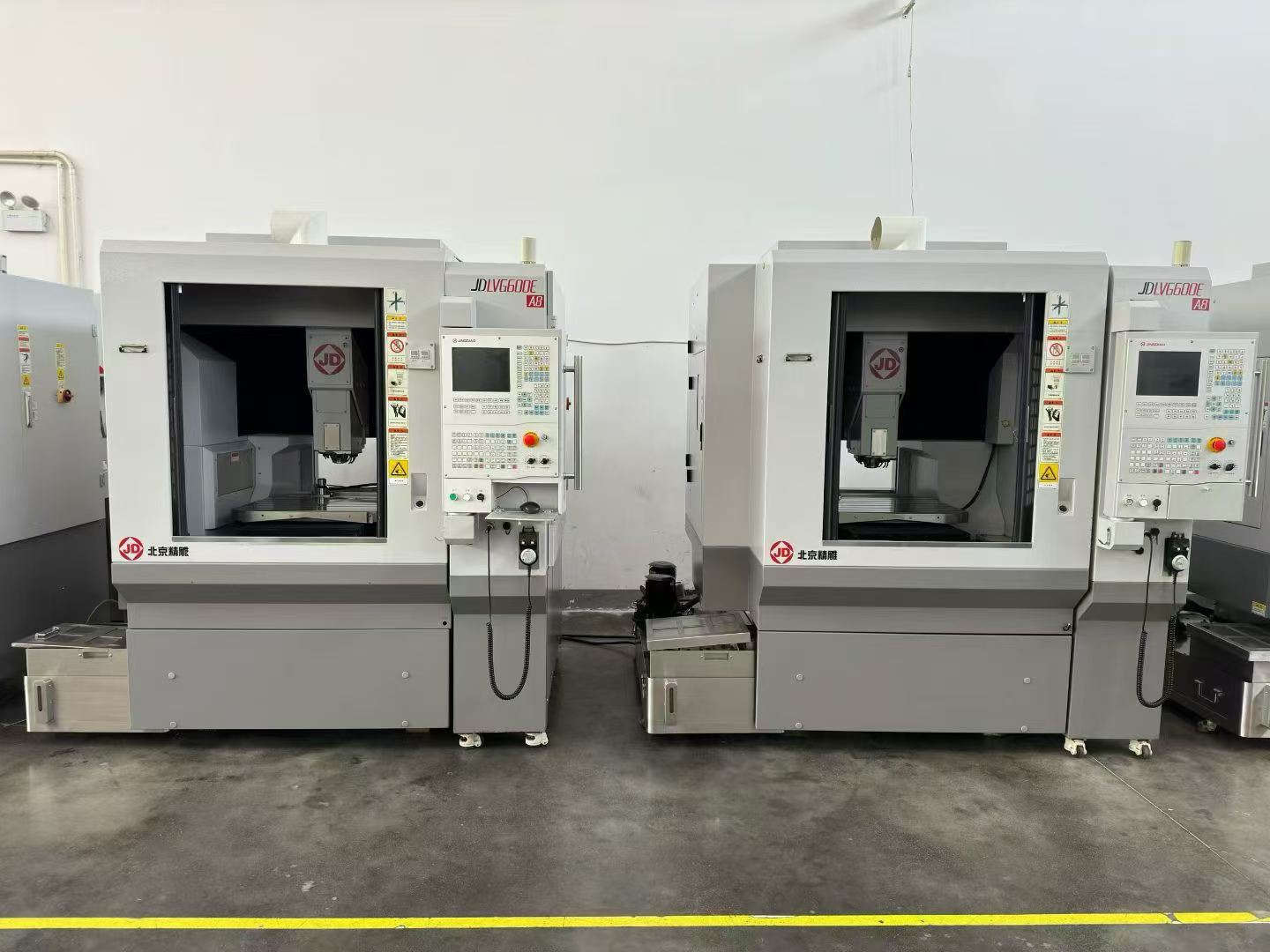 Used Beijing Jingdiao JDLVG 600 E-A 8 CNC Engraving and Milling Machine photo 3