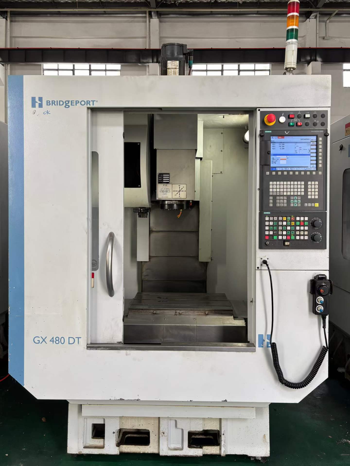 Used Hardinge GX 480 DT Vertical Machining Center photo 2