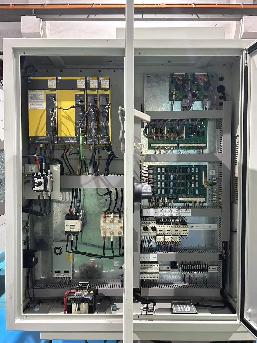 Used CHAMPMILL TMV-6i High-Speed Vertical Machining Center with FANUC MF Control photo 8