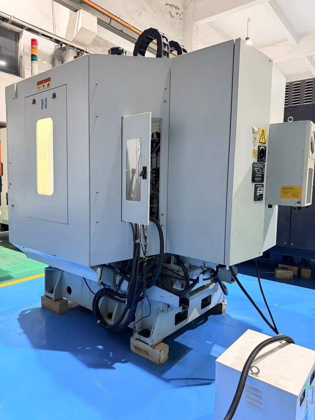 Used Hardinge GX 480 DT Vertical Drilling and Tapping Center photo 9