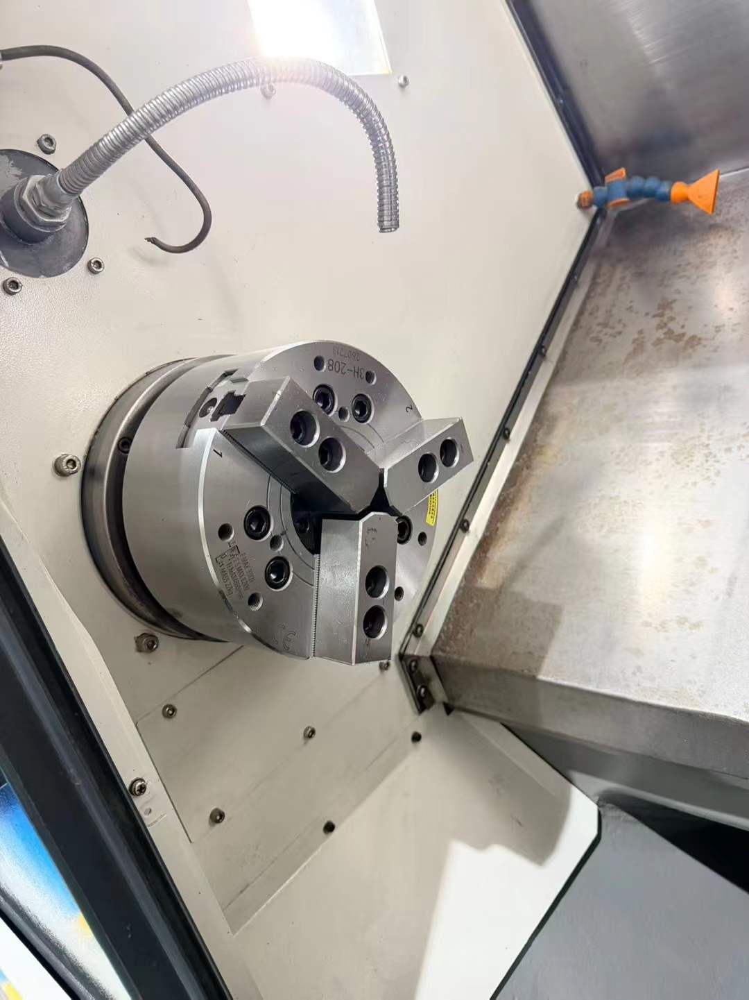 Used Takisawa TCN-2100 CL 3 CNC Horizontal Lathe with FANUC 0i-TF photo 5