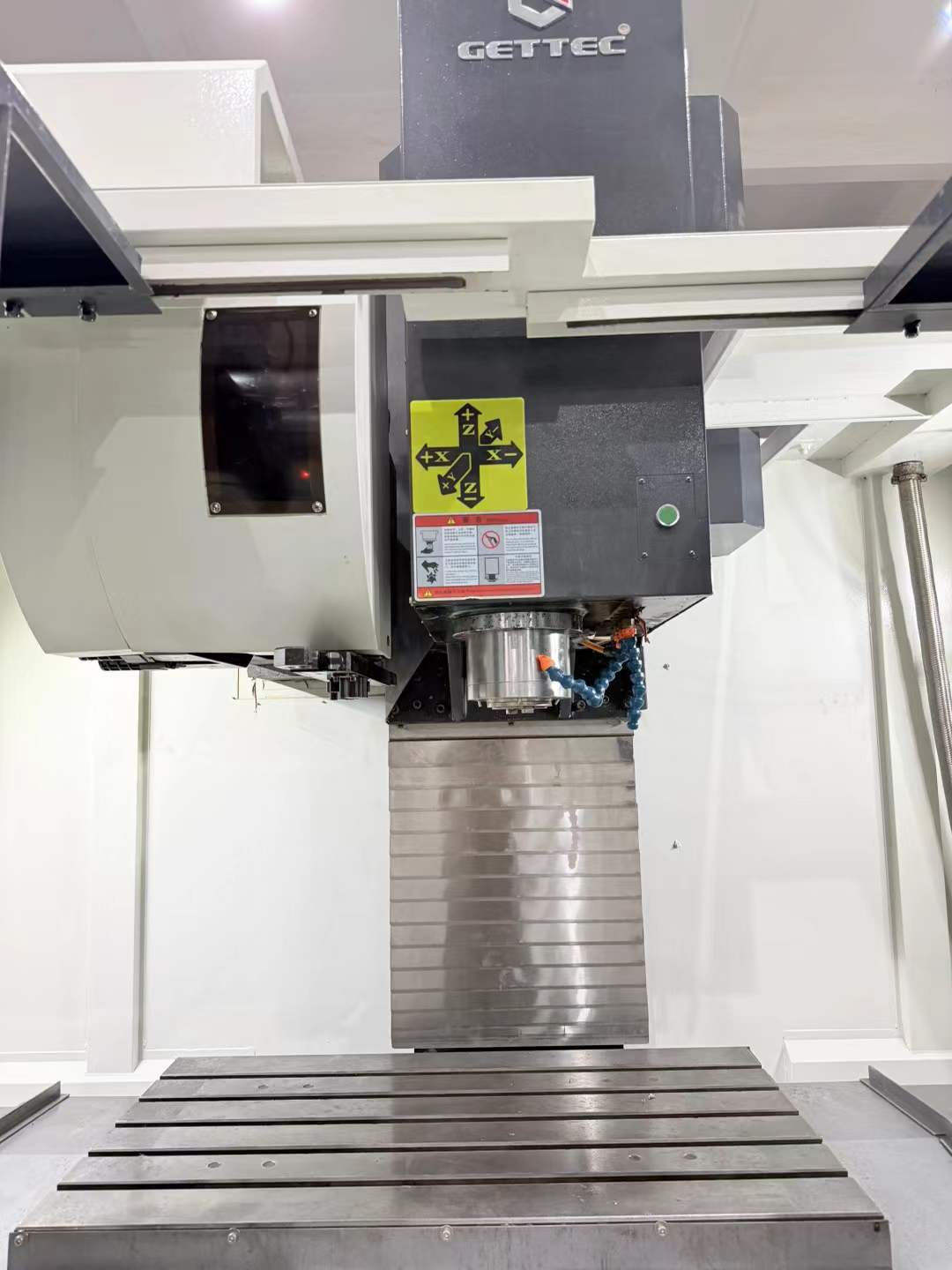 Two Units Gidete 855 CNC Vertical Machining Center with Mitsubishi M 80 photo 2