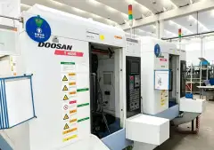 2015 Doosan T 4050 Drilling and Tapping Center with Mitsubishi M 70 photo 2