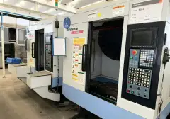 2015 Doosan T 4050 Drilling and Tapping Center with Mitsubishi M 70 photo 3