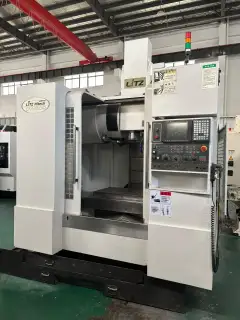 Used LITZ DV 1000 Machining Center with Mitsubishi M 70 photo 1