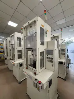 Used Nissei TH 10 Vertical Injection Molding Machine photo 2