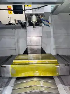 Used Chun Chih CHV 710 Machining Center with Mitsubishi M 70 A Control photo 3