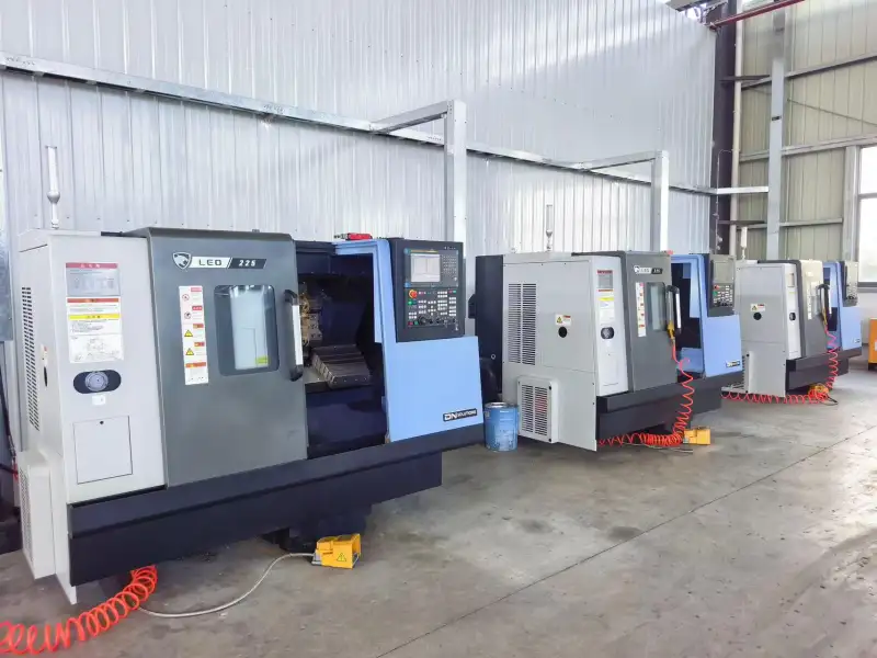 Used Doosan 225 CNC Lathe - Only 300 Hours photo 1