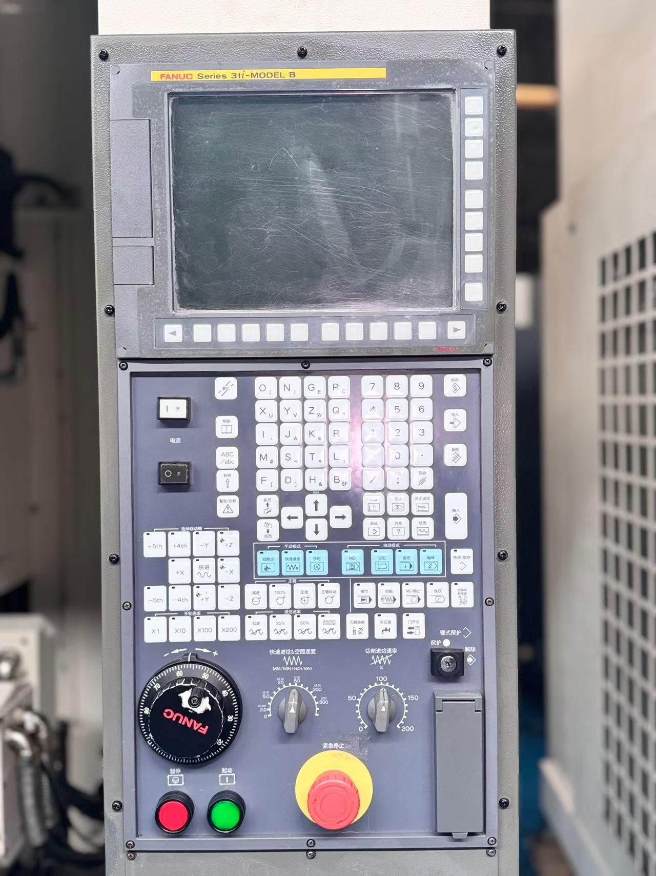 Used FANUC D 21 L 5-Axis Drilling and Tapping Center for Sale photo 2