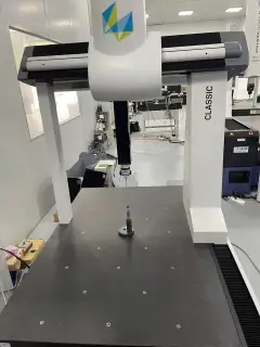 Used Hexagon INSPECTOR 686 Semi-Automatic CMM photo 3