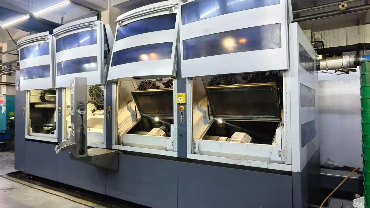 Used Mikron Multistep XT-200 Machining Center photo 1
