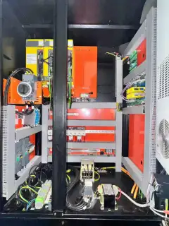 Used She Hong HCMC 1682 CNC Milling Machine with Fanuc 0i-MF 1 photo 7