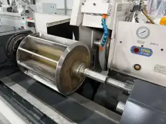 Used Toyoda GL 4 P-100 CNC Cylindrical Grinding Machine photo 7