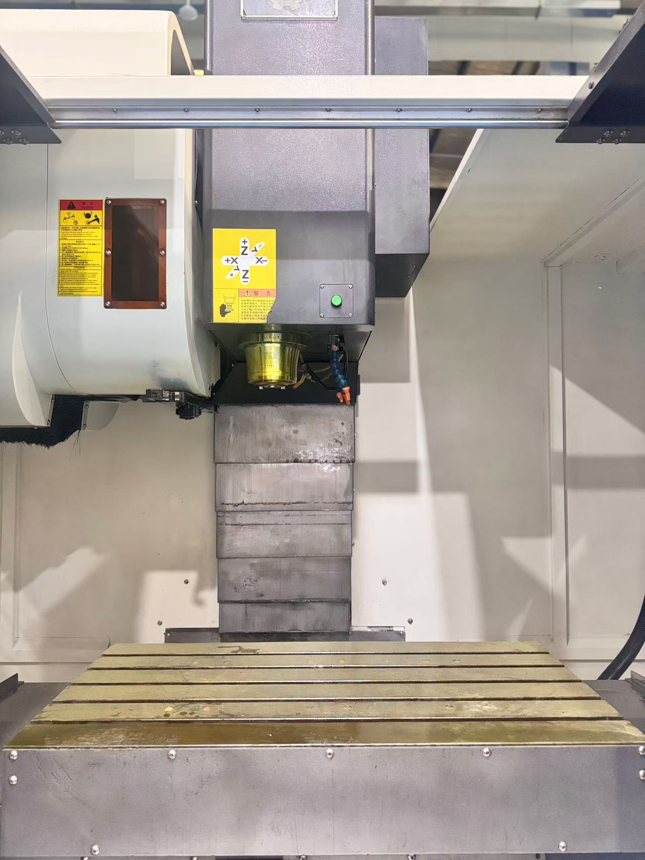 Weite VMC-1160 HL Vertical Machining Center with Mitsubishi M 80 photo 4