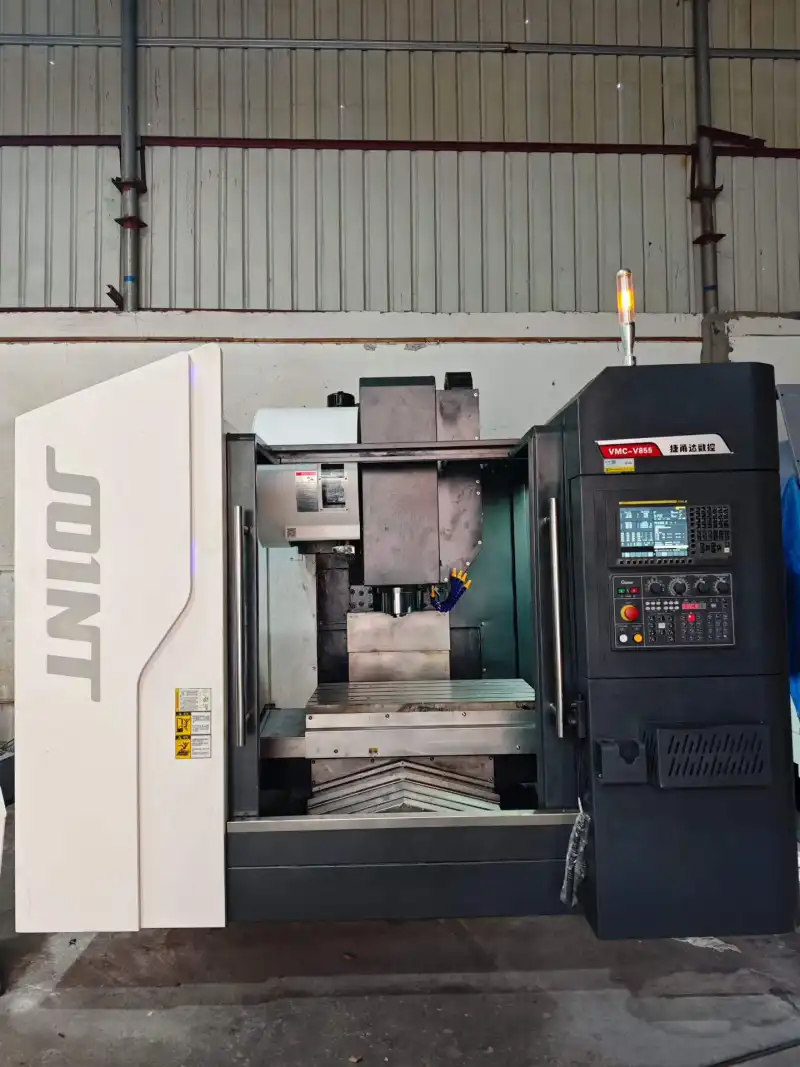 Used Jietongda 855 Machining Center with Fanuc MF Plus photo 1
