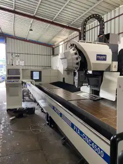 Used Puladi 4500 Profile Machining Center with BT30 Spindle and FANUC MF Plus photo 1