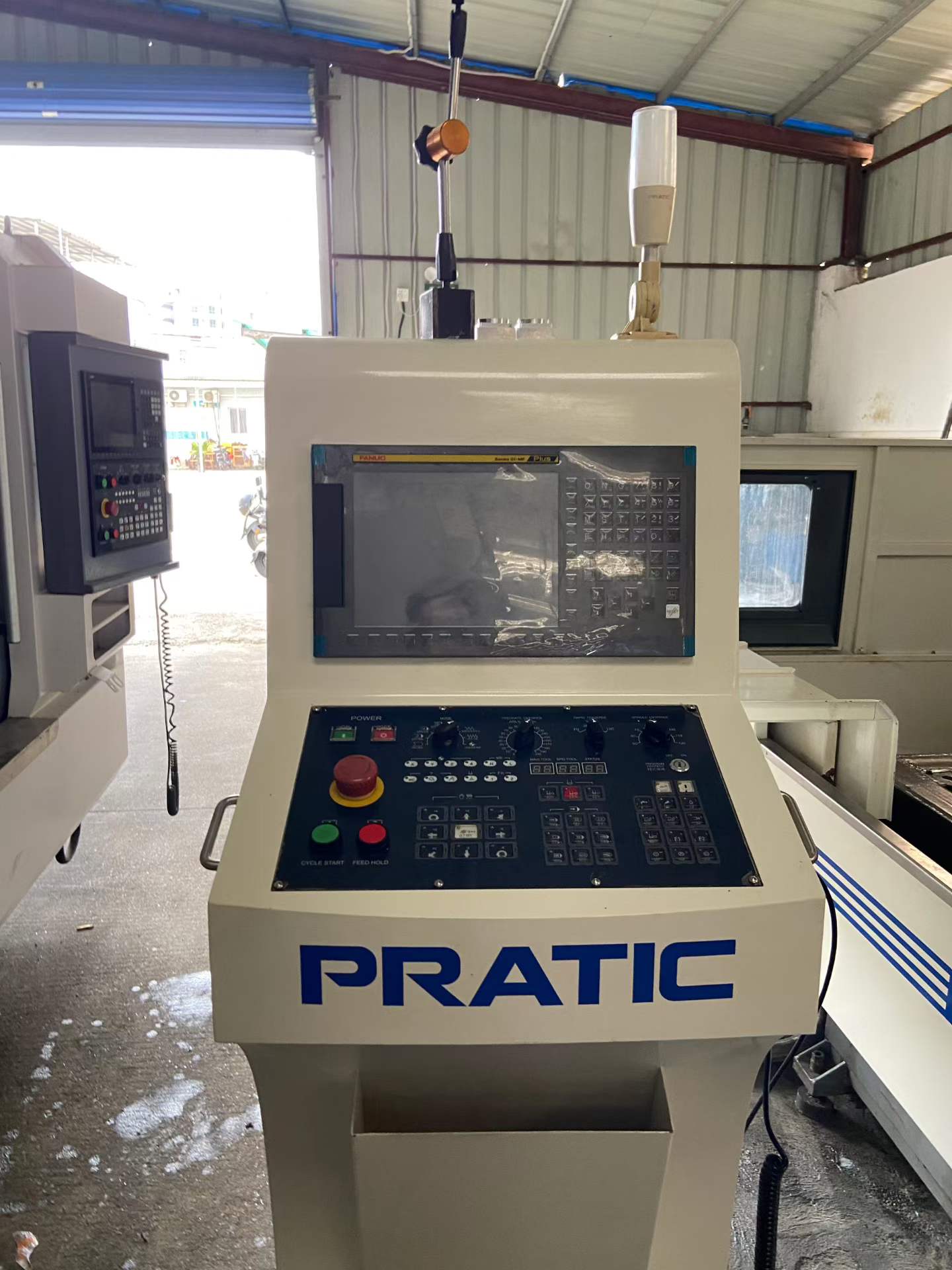 Used Puladi 4500 Profile Machining Center with BT30 Spindle and FANUC MF Plus photo 3