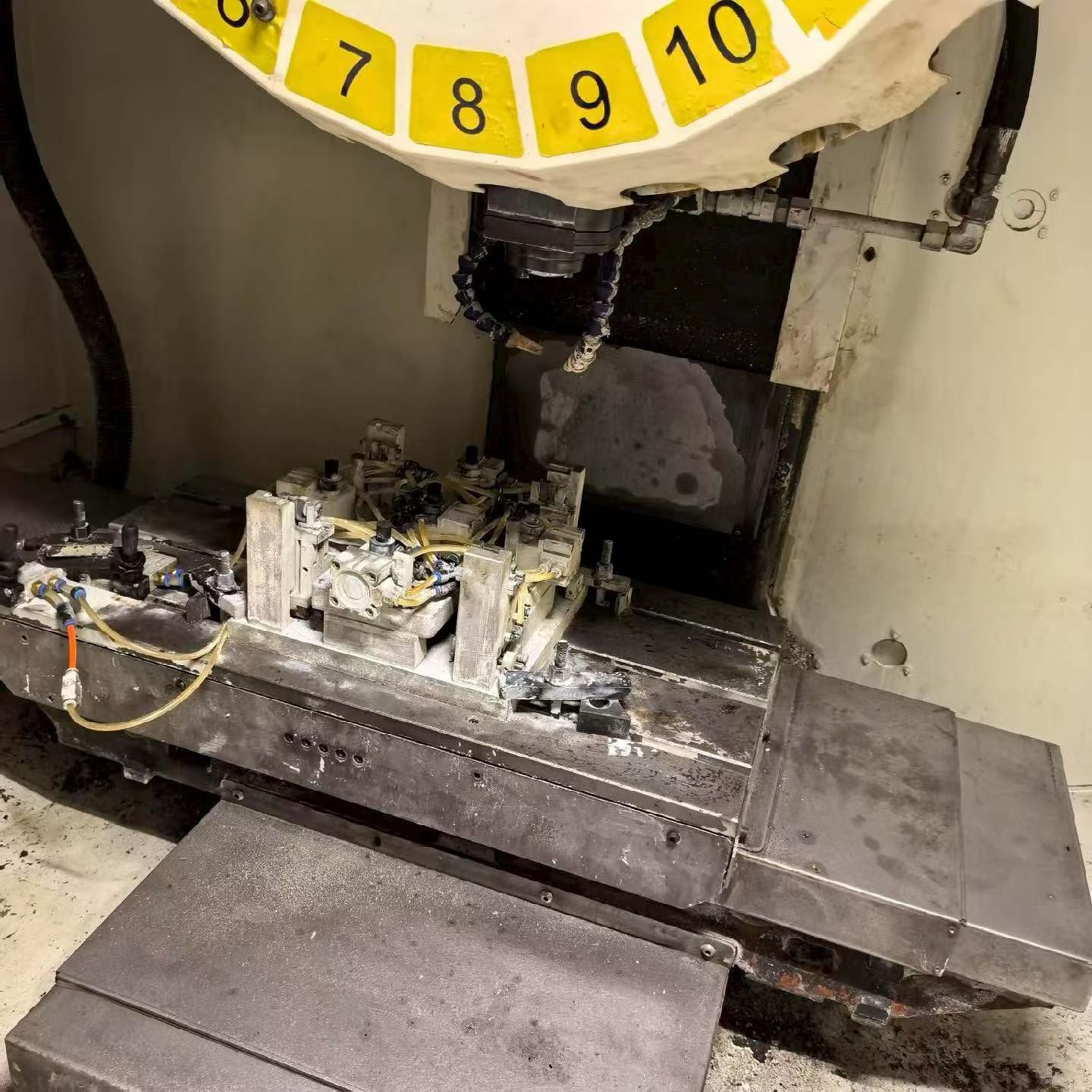 Used Taide T-700 Drilling and Tapping Center 2 Units with Fanuc photo 4