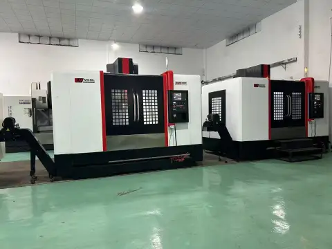 Centro de mecanizado vertical Jiafu 1380 L usado con FANUC MF-Plus