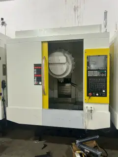 Brand New T 6/T 7 Drilling and Tapping Machine with SYNTEC 22 MA-PLUS photo 2