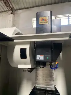 Used Baofeng 750 V Vertical Machining Center with Mitsubishi M 70 photo 3