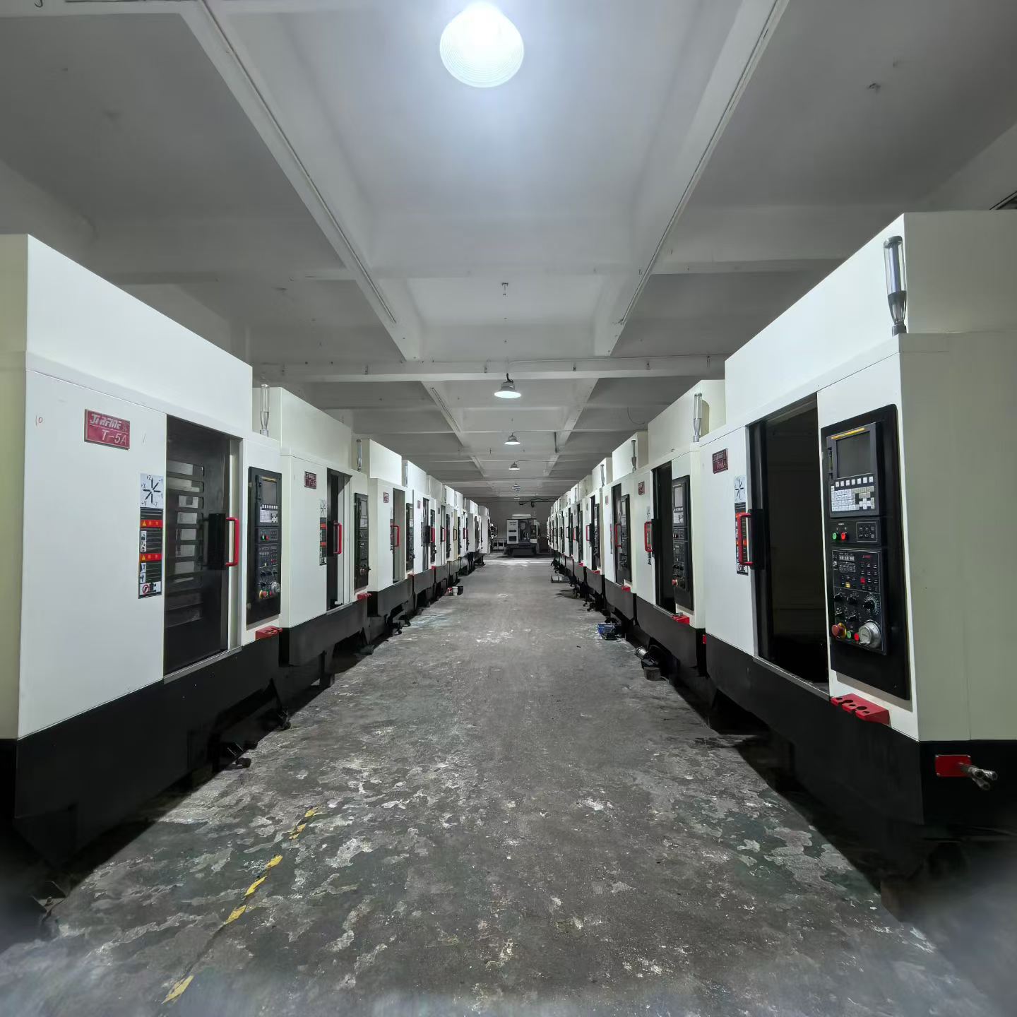 Used Qiaofeng T 5 Drilling and Tapping Center with Fanuc MF photo 1