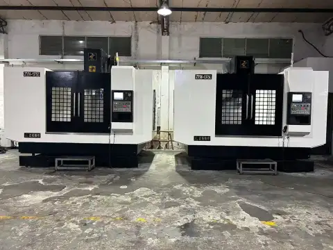 Zhengyou ZYM-1375 L Pusat Permesinan dengan Mitsubishi M80