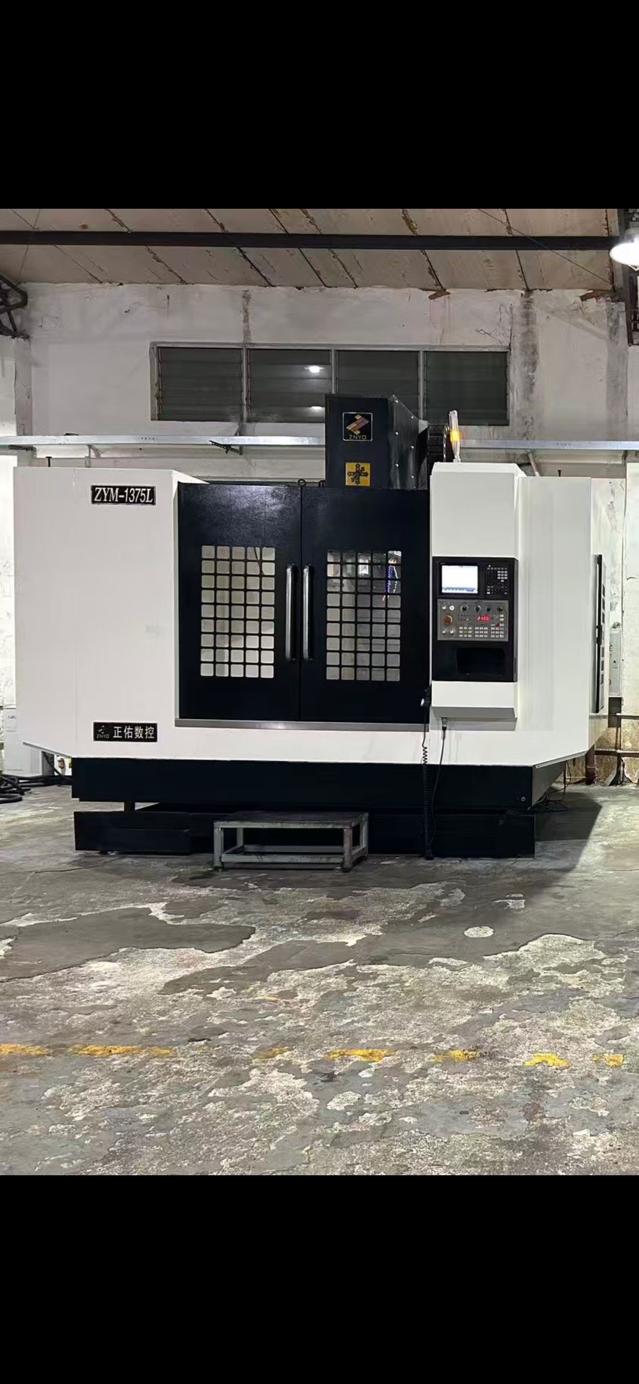 Zhengyou ZYM-1375 L Machining Center with Mitsubishi M 80 photo 2