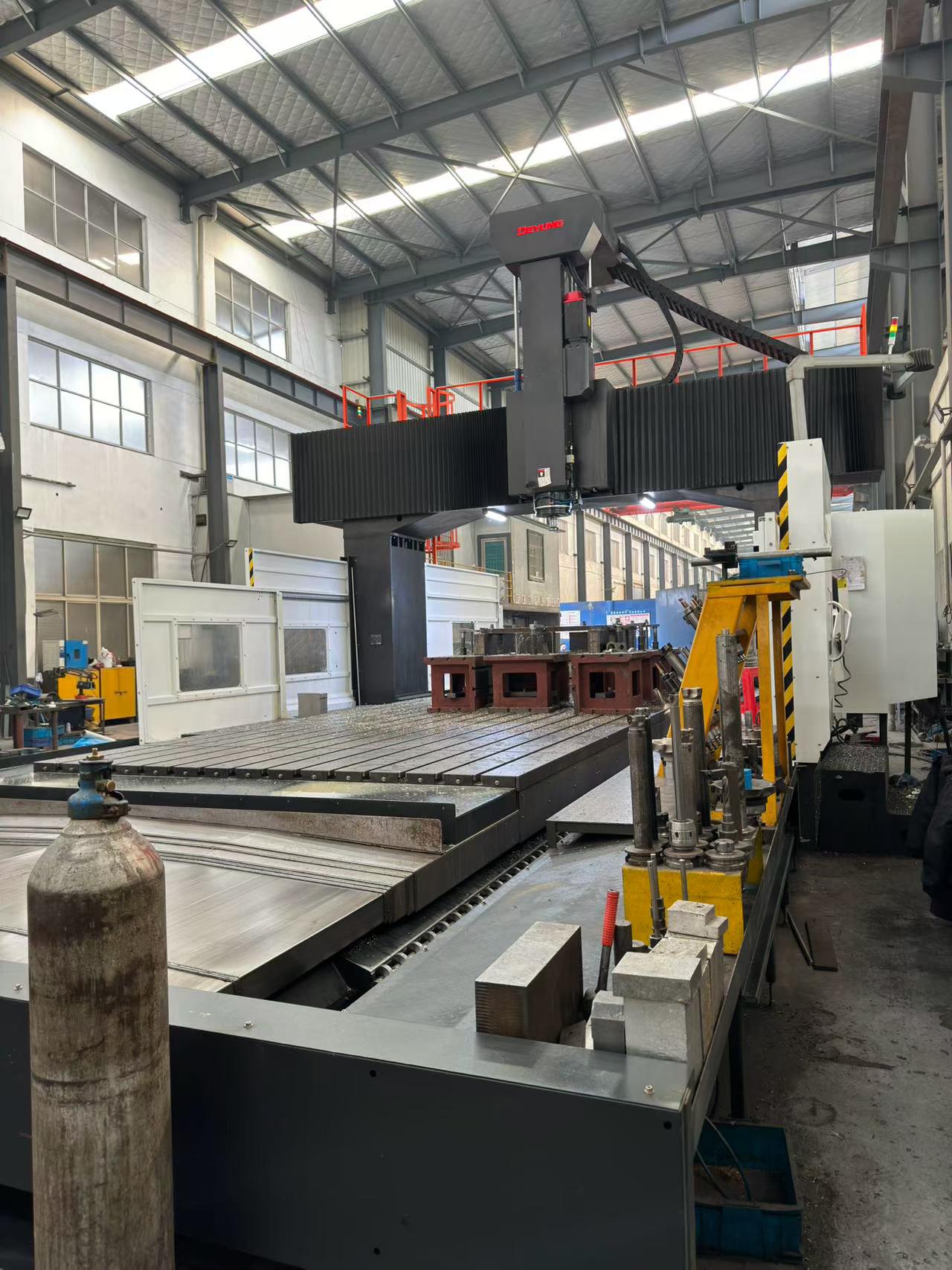Used Deyang 6547 Gantry Machining Center with FANUC 0i-MF Plus