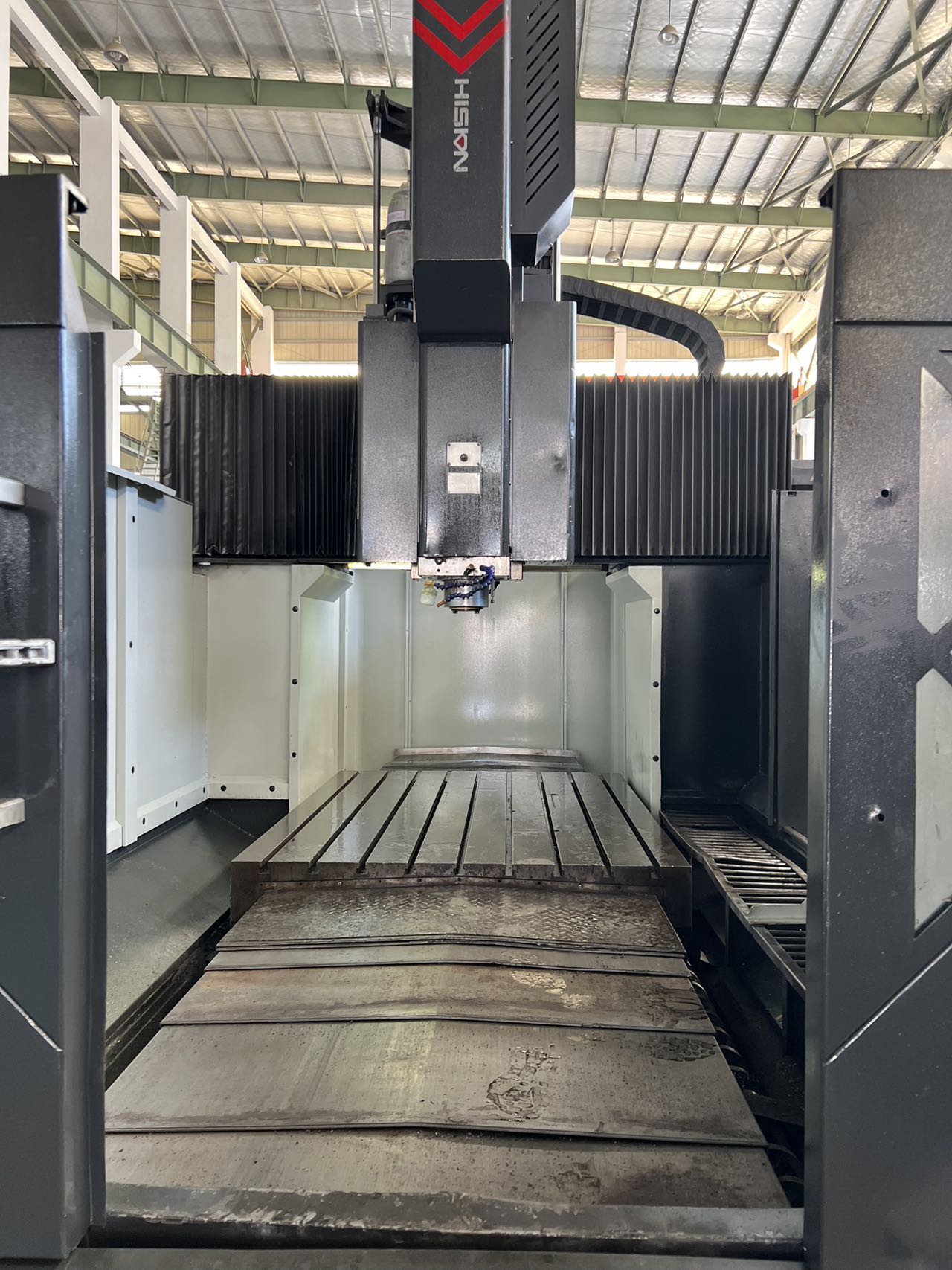 Used Haitian GLU 16/20 Gantry Machining Center photo 7