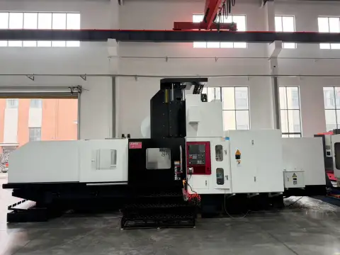 Centro de mecanizado de pórtico JiRFINE 3218 usado con control FANUC Plus
