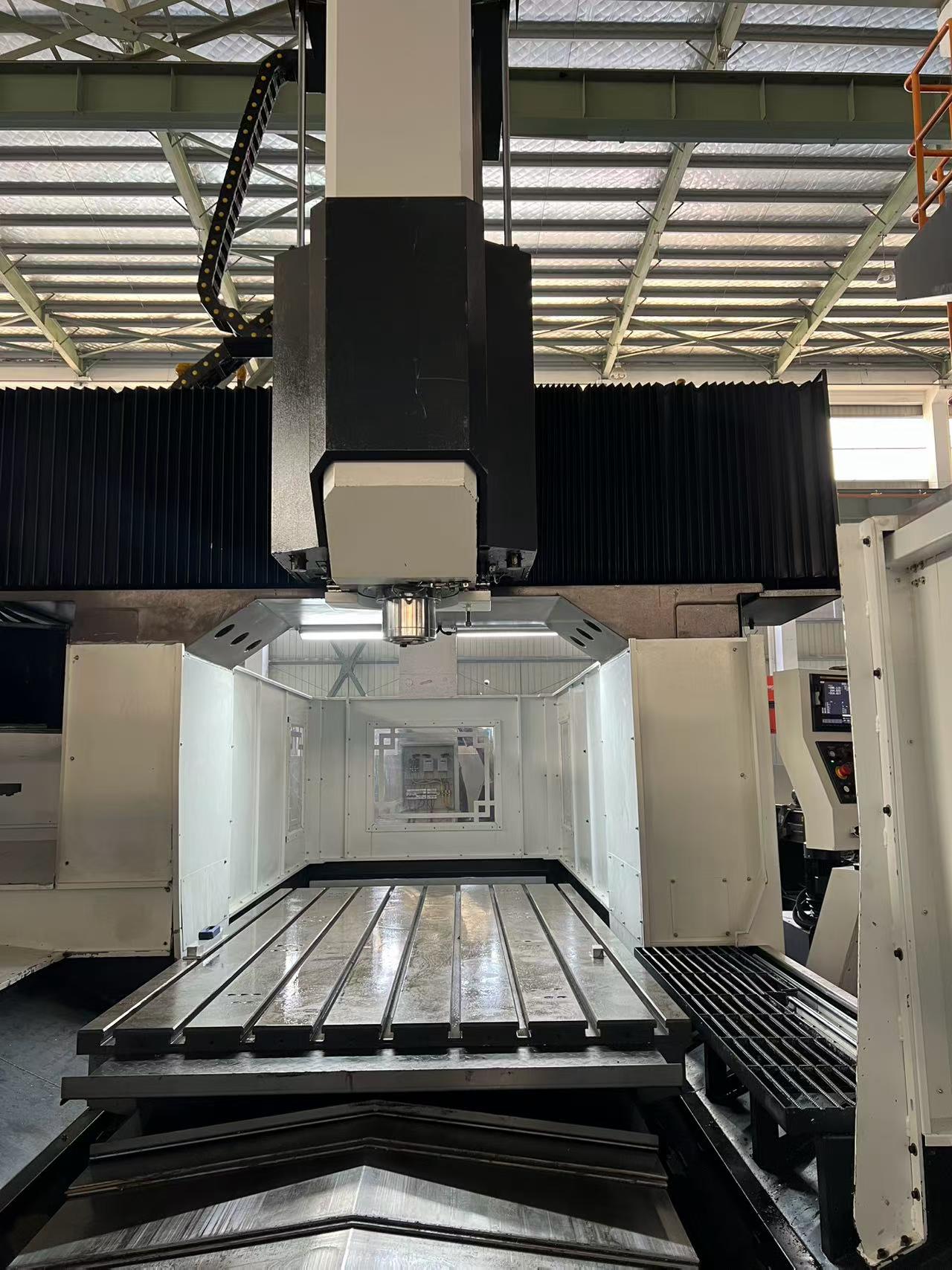 Used Taigong 2818 CNC Gantry Machining Center photo 3