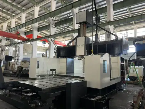 Тайваньский Dawei 4043 ЧПУ портально-фрезерный станок с Siemens 828
