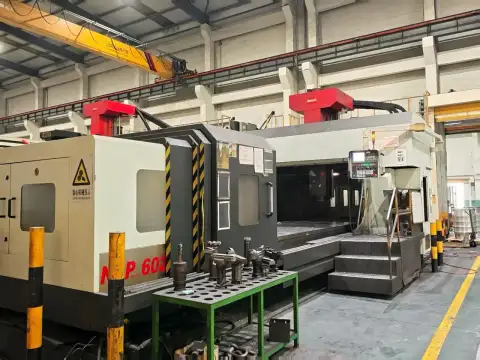 Centro de mecanizado de pórtico AWEA 6021 YZF usado con FANUC MF
