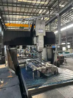 Used Haitian 4228 Heavy-Duty Gantry Machining Center with FANUC 31 i photo 9