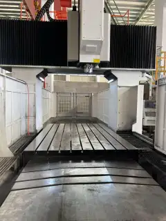 Used Houdao 3022 Gantry Machining Center with Siemens 828 photo 6