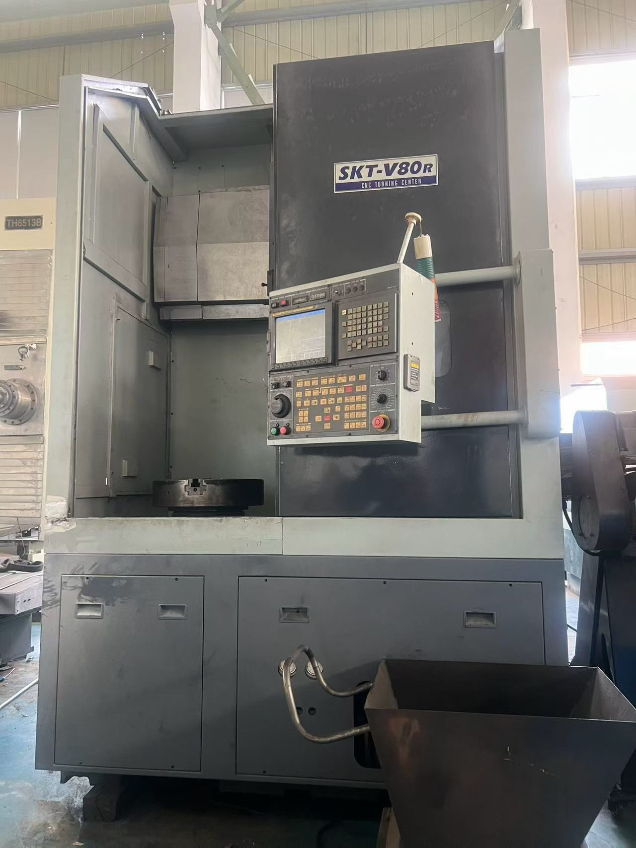 Used Hyundai WIA SKT-V 80 R CNC Vertical Lathe photo 1