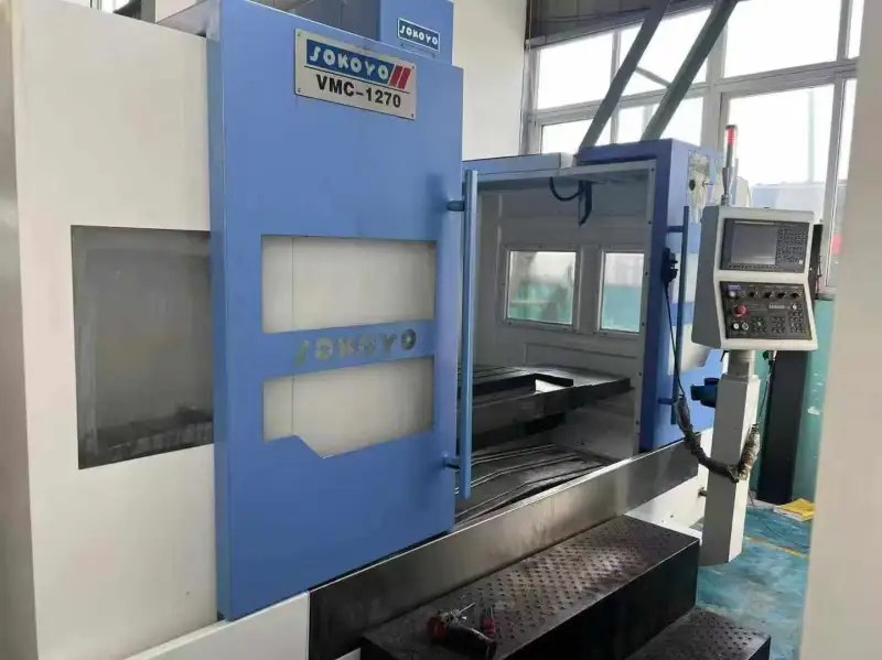 Used Machining Center photo 1