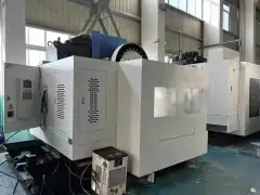 Used Machining Center photo 9