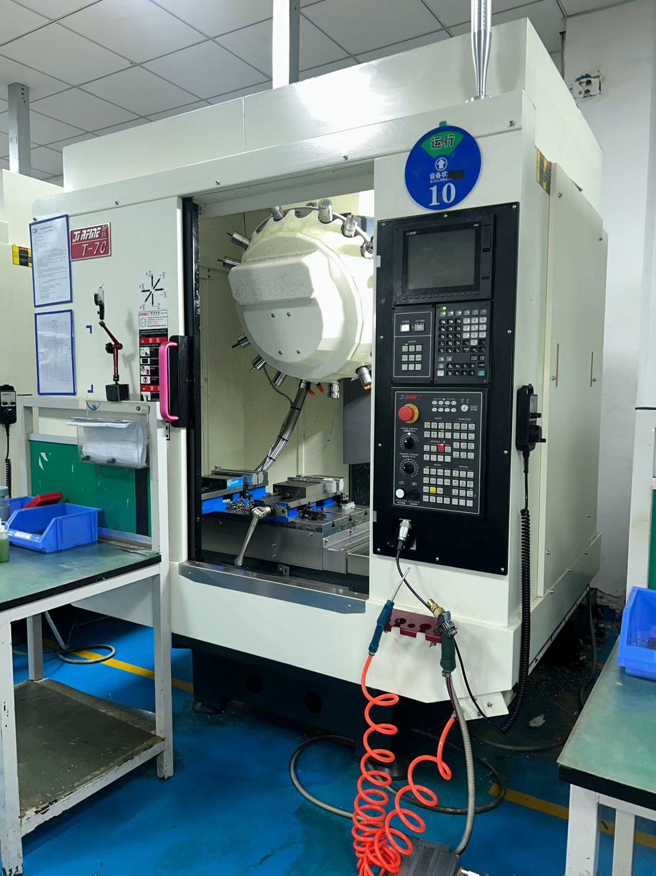 Used Qiaofeng T-7 C Vertical Machining Center with Mitsubishi M 80 Control – 12 Units Available photo 3