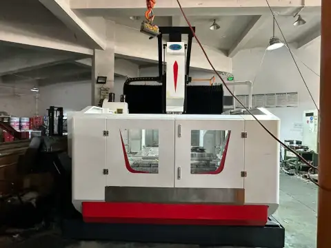 Centro de mecanizado de pórtico Xutai TX 2016 G usado con Mitsubishi M80