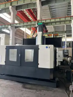 Used Yalishi 3023 Gantry Machining Center with Fanuc MF Plus photo 3