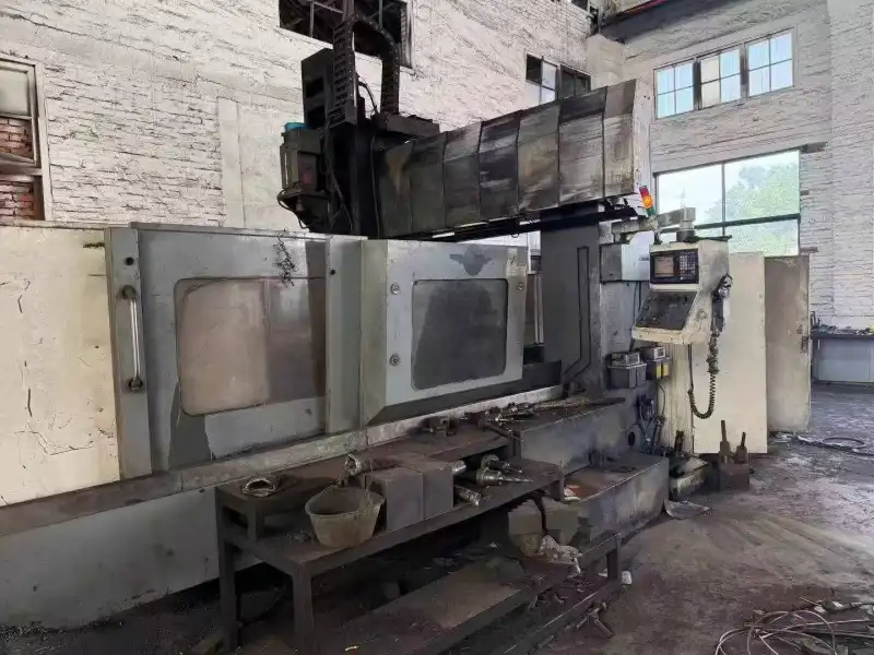 2720 CNC Gantry Milling Machine with Mitsubishi M 70 A Control photo 1