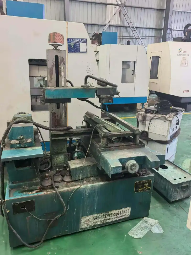 7732 Wire Cutting Machine photo 1