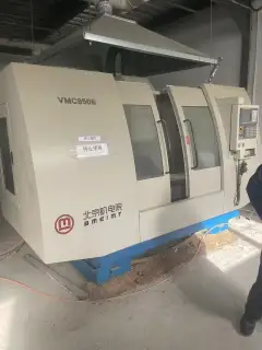 Used Beijing Jidian 850 CNC Milling Machine with FANUC MD Controller photo 2