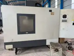 HengWei 1165 Vertical Machining Center with Fanuc MD Control photo 5
