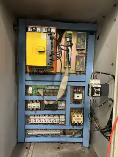 HengWei 1165 Vertical Machining Center with Fanuc MD Control photo 7